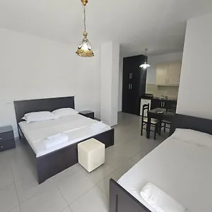  Apartment Vila Maison