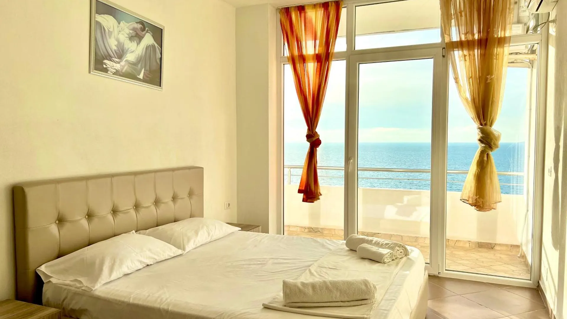 Redi'S Seaview Apartments Sarandë
